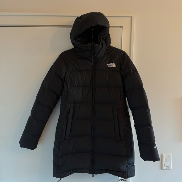 North Face Black Water Proof 550 Puffer - Picture 2 of 5
